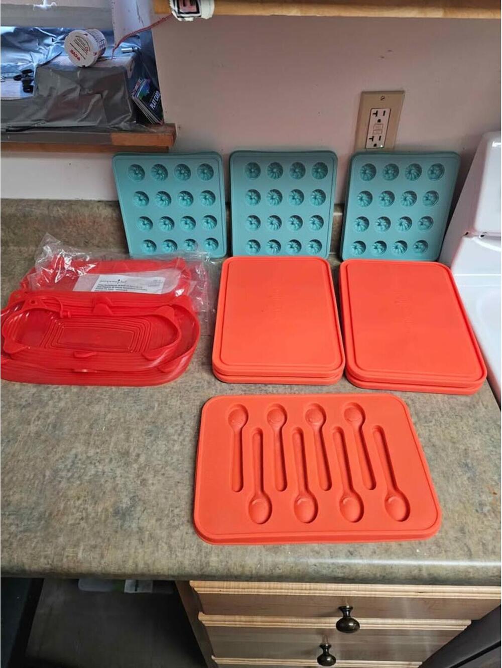 Pampered Chef Silicone Lot